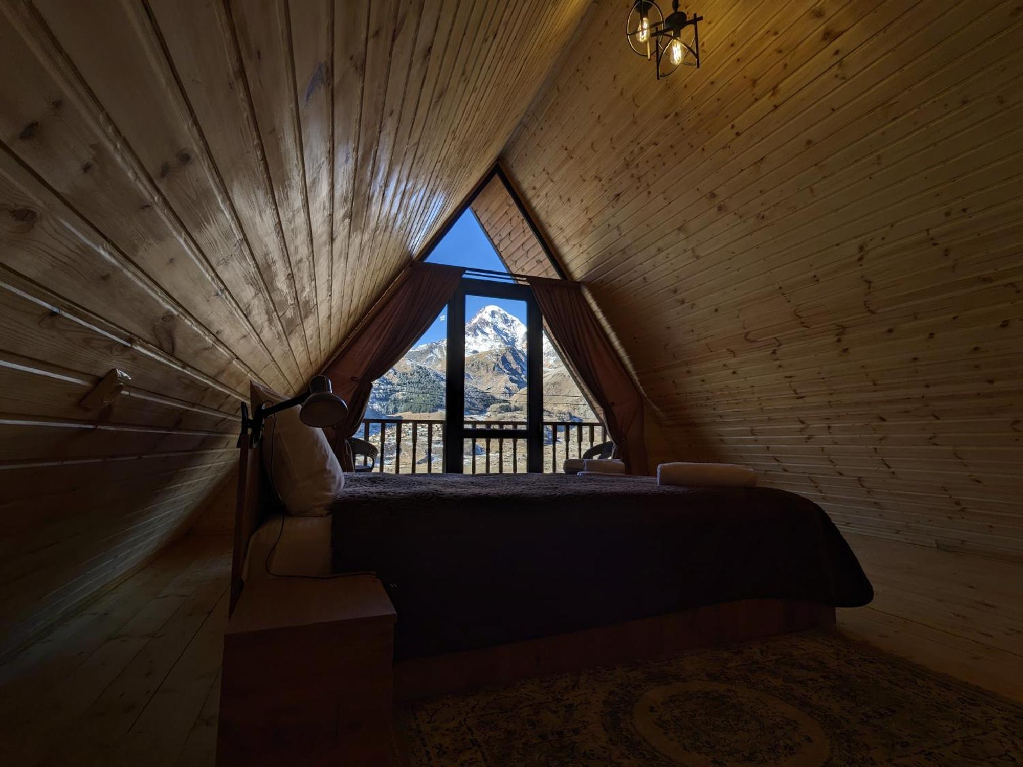 Cottage Caucasus Kazbegi Exteriör bild